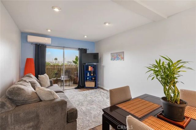 460 Golden Avenue 434, Long Beach, CA 90802