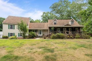 133 Killiney Woods, Millville, MA 01529