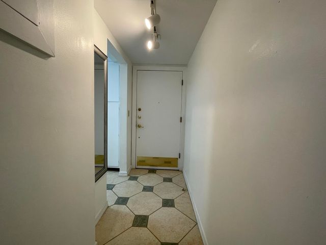1601 S Flagler Drive 303-o, West Palm Beach, FL 33401