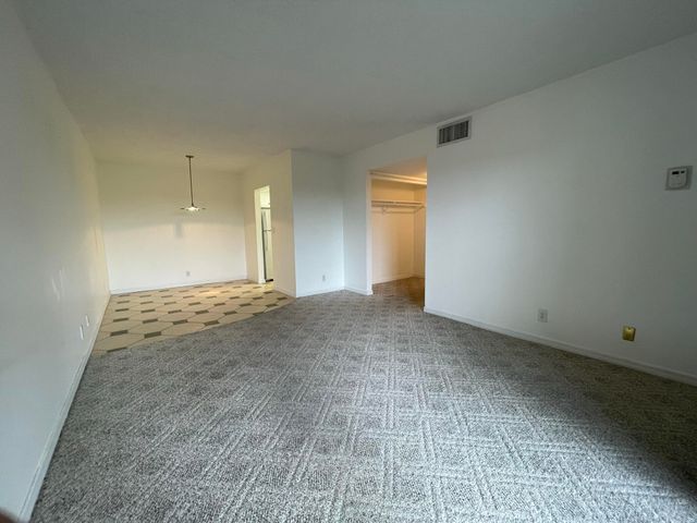 1601 S Flagler Drive 303-o, West Palm Beach, FL 33401