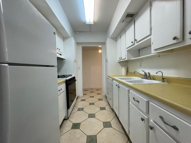 1601 S Flagler Drive 303-o, West Palm Beach, FL 33401