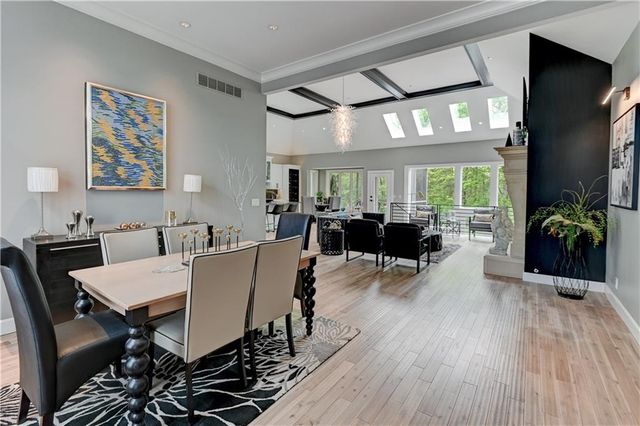 5307 W 124th Court, Leawood, KS 66209