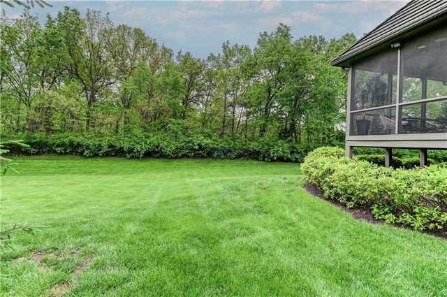 5307 W 124th Court, Leawood, KS 66209