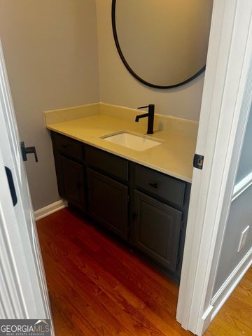 10 E huntington place drive Drive, Sandy Springs, GA 30350