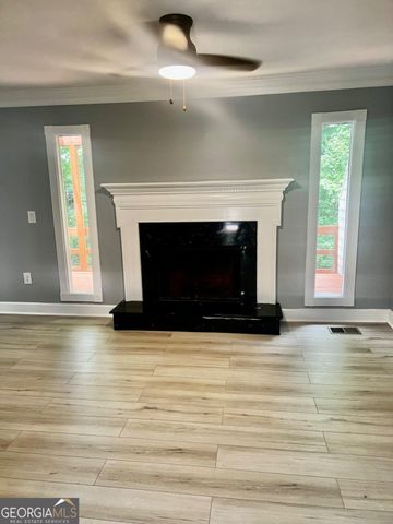 10 E huntington place drive Drive, Sandy Springs, GA 30350