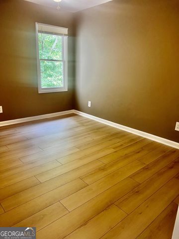 10 E huntington place drive Drive, Sandy Springs, GA 30350