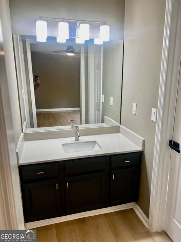 10 E huntington place drive Drive, Sandy Springs, GA 30350