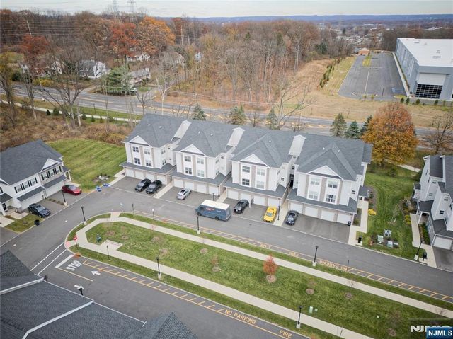 63 Veterans Way 426, Morris Plains Borough, NJ 07950