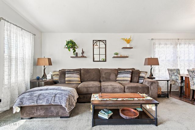 2416 Sunset Ridge Drive, Rosamond, CA 93560