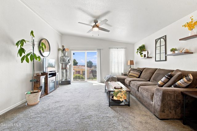 2416 Sunset Ridge Drive, Rosamond, CA 93560