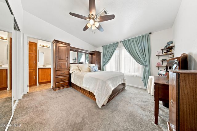 2416 Sunset Ridge Drive, Rosamond, CA 93560