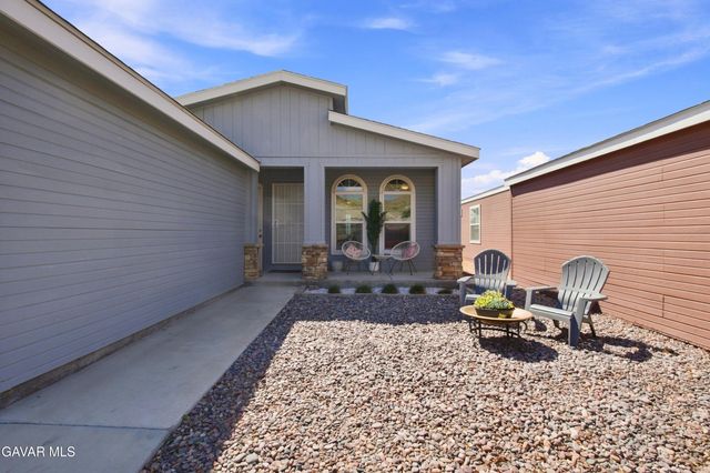 2416 Sunset Ridge Drive, Rosamond, CA 93560