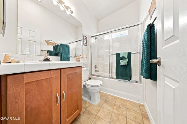 2416 Sunset Ridge Drive, Rosamond, CA 93560