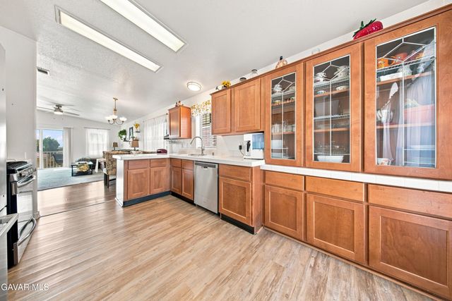 2416 Sunset Ridge Drive, Rosamond, CA 93560