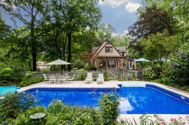 85 Old Turnpike Rd, Washington Twp., NJ 07865