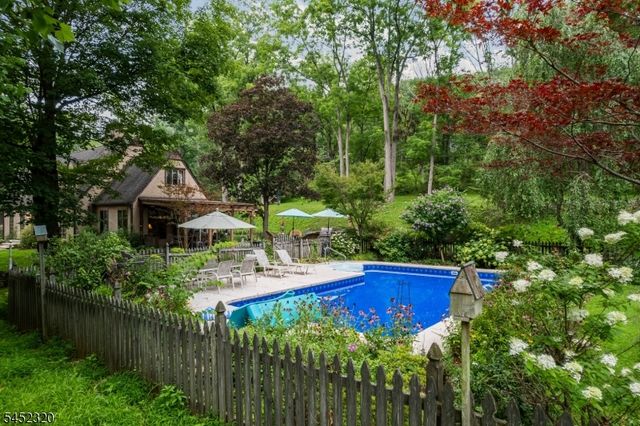 85 Old Turnpike Rd, Washington Twp., NJ 07865