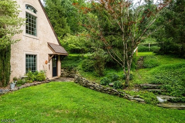 85 Old Turnpike Rd, Washington Twp., NJ 07865