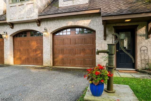 85 Old Turnpike Rd, Washington Twp., NJ 07865