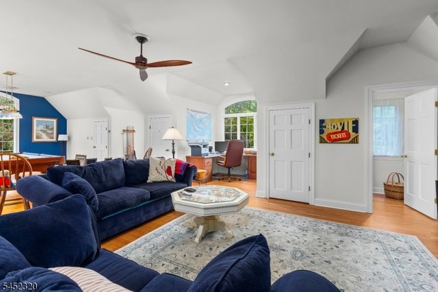 85 Old Turnpike Rd, Washington Twp., NJ 07865