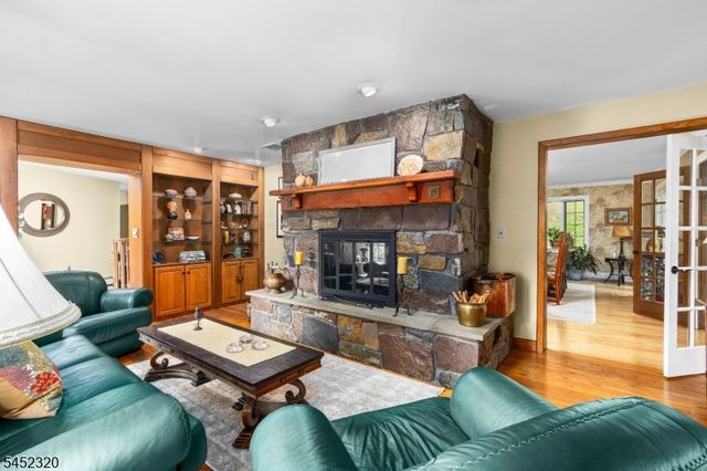 85 Old Turnpike Rd, Washington Twp., NJ 07865