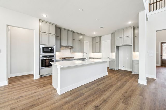 524 Winchester Way, Waxahachie, TX 75165