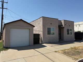 1218 Owens Street, Bakersfield, CA 93305