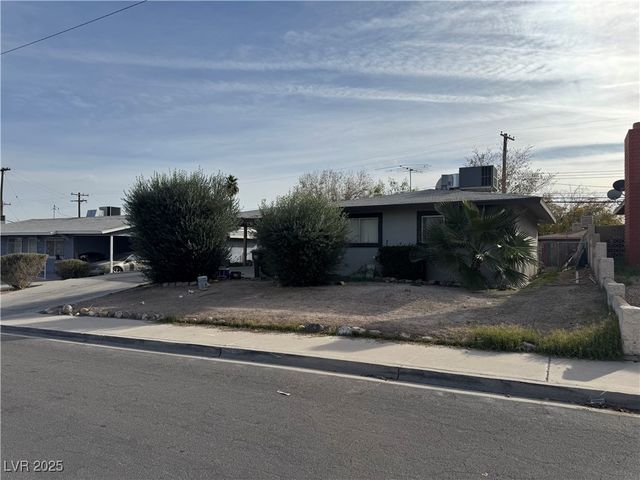 201 Frederick Avenue, Las Vegas, NV 89106