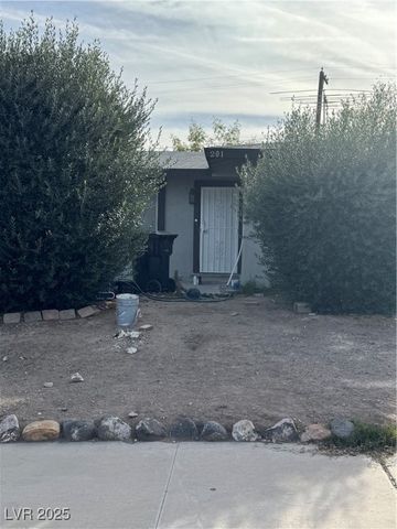 201 Frederick Avenue, Las Vegas, NV 89106