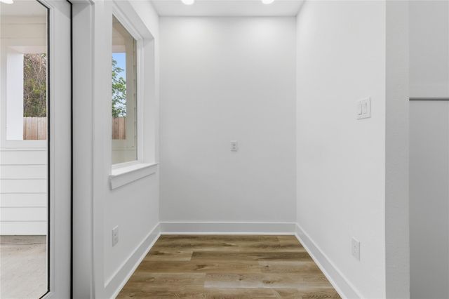 812 Elkhart Street D, Houston, TX 77091