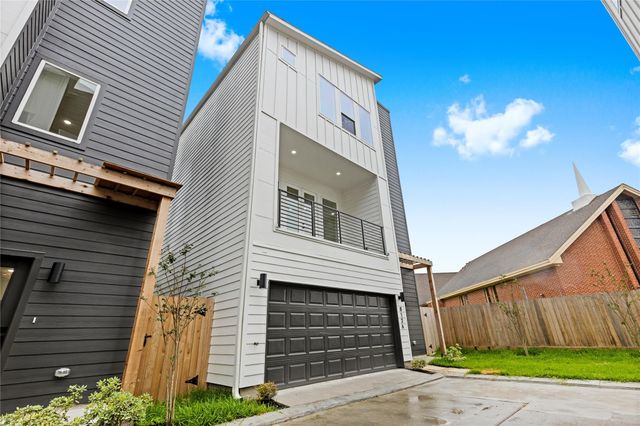 812 Elkhart Street D, Houston, TX 77091