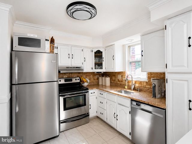 2344 KENDERTON AVE, Abington, PA 19001