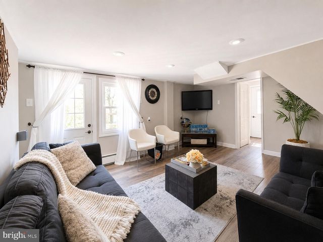 2344 KENDERTON AVE, Abington, PA 19001