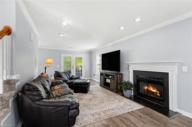 3820 Hunt Chase Drive, Greensboro, NC 27407