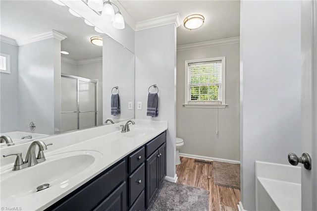 3820 Hunt Chase Drive, Greensboro, NC 27407