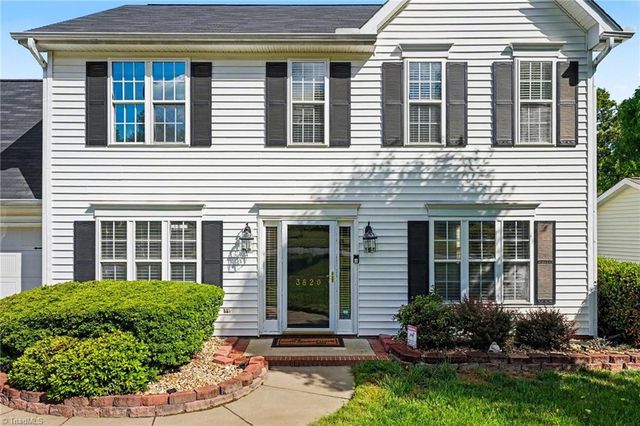 3820 Hunt Chase Drive, Greensboro, NC 27407