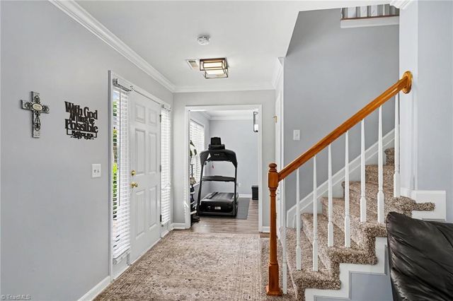 3820 Hunt Chase Drive, Greensboro, NC 27407