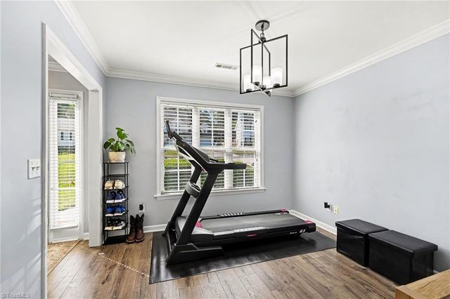 3820 Hunt Chase Drive, Greensboro, NC 27407