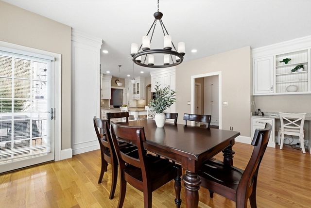 20 Parker Rd, Wellesley, MA 02482