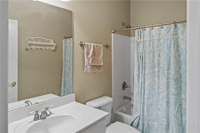 5464 Woodrun Court, Braselton, GA 30517