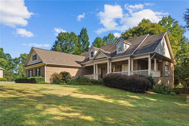 5464 Woodrun Court, Braselton, GA 30517