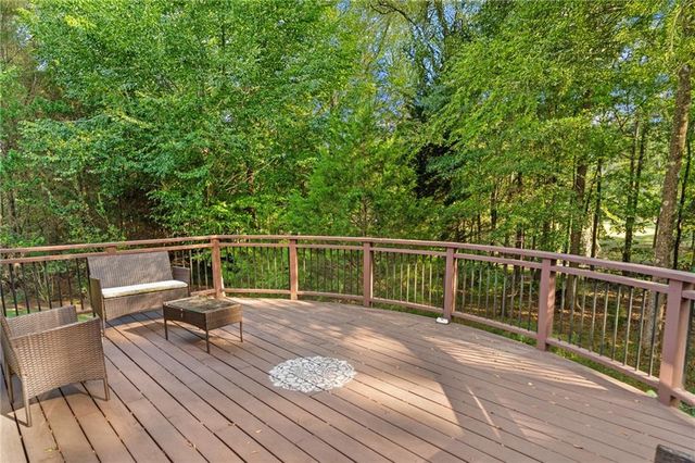 5464 Woodrun Court, Braselton, GA 30517