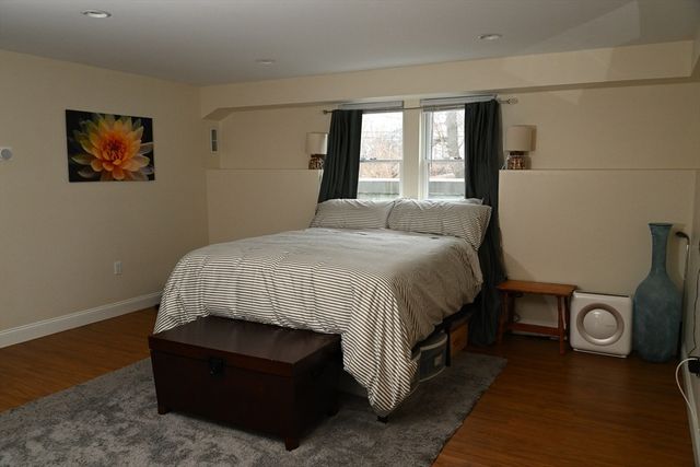 2 Westbrook St 1, Boston, MA 02128