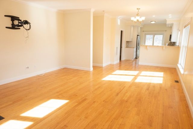 2 Westbrook St 1, Boston, MA 02128