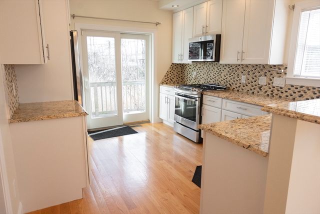 2 Westbrook St 1, Boston, MA 02128
