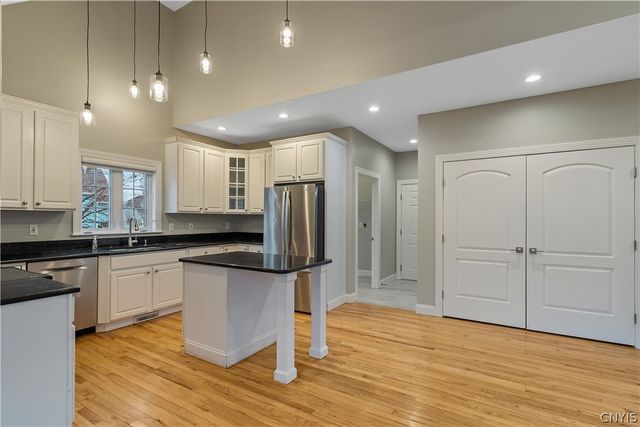 7541 Plum Hollow Circle, Clay, NY 13090