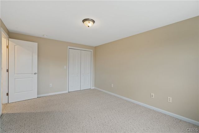 7541 Plum Hollow Circle, Clay, NY 13090