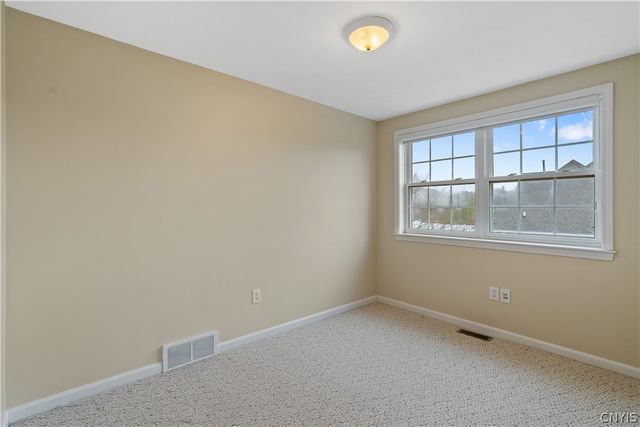 7541 Plum Hollow Circle, Clay, NY 13090