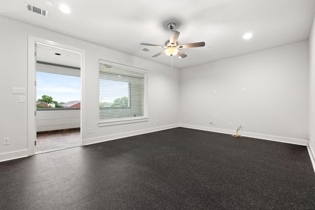 916 Yale Street D, Houston, TX 77008