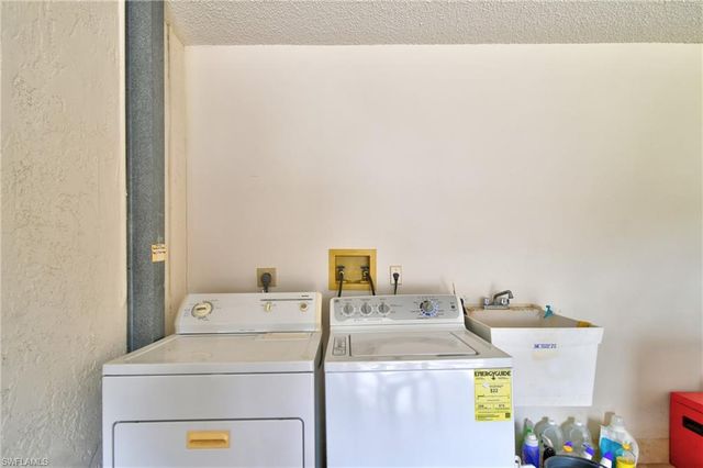 213 Maple AVE N, Lehigh Acres, FL 33936