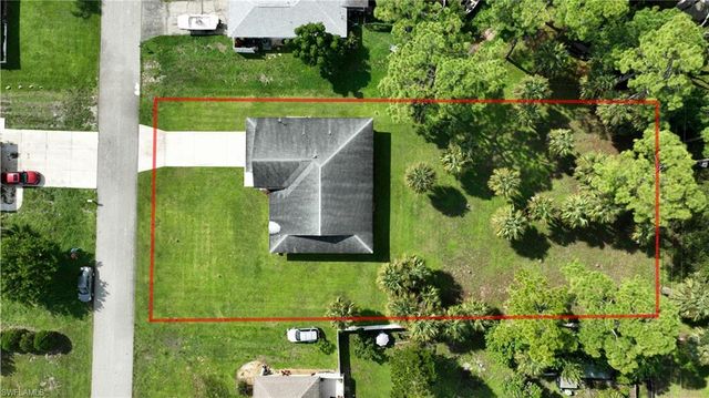 213 Maple AVE N, Lehigh Acres, FL 33936